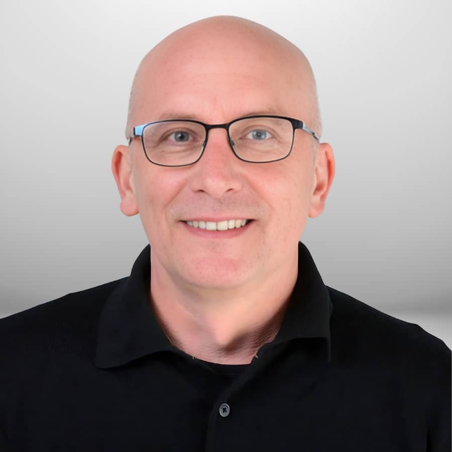 Portrait photo of Leone Centre Therapist Mark Dalby