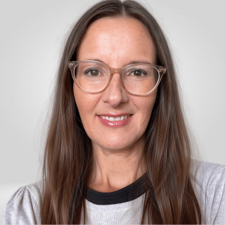 Holly Roberts, Leone Centre Family and Relationship Therapist