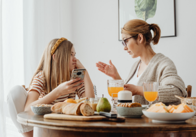 Social Media, Screen Time And Your Child: What You Need To Know About Phone Use As A Parent And How Family Counselling Can Help screen time for teenagers and phone use for children. Parenting and family therapy